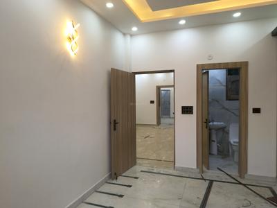 Bedroom Image of 1350 Sq.ft 3 BHK Builder Floor for sale in Indirapuram Ghaziabad for Rs. 12500000