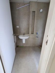 Image of 1250 Sq.ft 3 BHK Apartment / Flat for rent in Raymond The Address By GS, Thane West, Thane for Rs. 80000