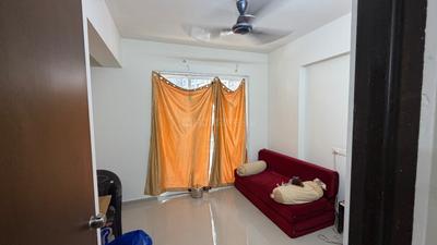 Hall Image of 884 Sq.ft 2 BHK Apartment / Flat for sale in Puraniks Grand Central, Thane West Thane for Rs. 13000000