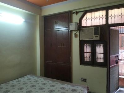 Bedroom Image of 1000 Sq.ft 2 BHK Apartment / Flat for sale in Dilshad Garden New Delhi for Rs. 4800000
