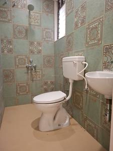 Common Bathroom Image of 850 Sq.ft 2 BHK Apartment / Flat for sale in Arihant Anaika, Taloja Navi Mumbai for Rs. 5000000