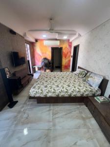 Bedroom Image of 1100 Sq.ft 2 BHK Apartment / Flat for rent in Ambawadi Ahmedabad for Rs. 28000