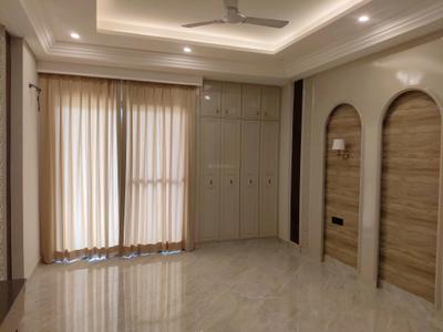 4 BHK Independent Builder Floor