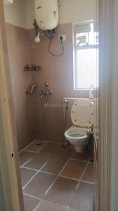 Bathroom Image of 495 Sq.ft 1 BHK Apartment / Flat for rent in Paras Tierea, Sector 137 Noida for Rs. 20500
