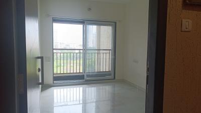 Living Room Image of 630 Sq.ft 1 BHK Apartment / Flat for sale in Kasarvadavali Thane for Rs. 5600000
