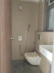 Common Bathroom Image of 548 Sq.ft 1 BHK Apartment / Flat for sale in Shraddha Gold Crest, Kandivali West Mumbai for Rs. 12500000