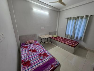 Bedroom Image of The Green View PG And Guest House in New Town, Kolkata