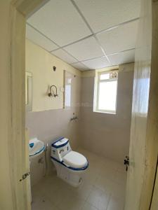 Image of 1500 Sq.ft 3 BHK Apartment / Flat for rent in Pyramid Altia, Sector 70, Gurgaon for Rs. 32000