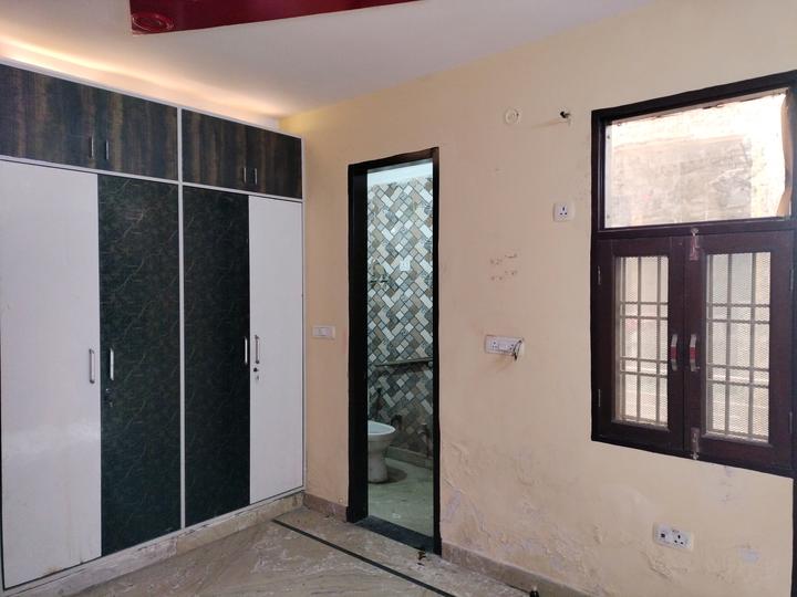 Bhagwati Garden, Dwarka Mor Bedroom One 1