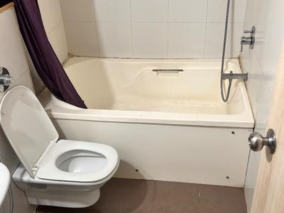 Bathroom Image of 1100 Sq.ft 2.5 BHK Apartment / Flat for rent in Palava Phase 1 Thane for Rs. 40000