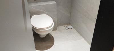Bathroom Image of 2070 Sq.ft 3 BHK Apartment / Flat for sale in Palanpur Surat for Rs. 7651000
