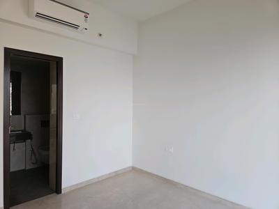 Bedroom Image of 2100 Sq.ft 3 BHK Apartment / Flat for rent in Piramal Mahalaxmi Central Tower 2, Worli Mumbai for Rs. 311000