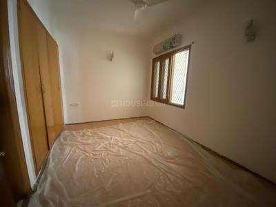 Bedroom Image of 2500 Sq.ft 4 BHK Builder Floor for rent in Vasant Vihar New Delhi for Rs. 265000