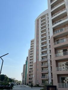 Image of 1051 Sq.ft 2 BHK Apartment / Flat for sale in Sushant Golf City, Lucknow for Rs. 11288000