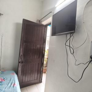 Bedroom Image of 450 Sq.ft 1 BHK Apartment / Flat for rent in Bharat Apartments, Sector 16B Dwarka New Delhi for Rs. 18000