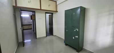 Bedroom Image of 700 Sq.ft 2 BHK Builder Floor for rent in Adyar Chennai for Rs. 25000