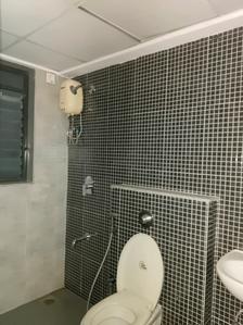 Common Bathroom Image of 1400 Sq.ft 3 BHK Apartment / Flat for rent in Lodha Lakeshore Greens, Palava Phase 2 Thane for Rs. 38000