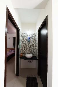 Bathroom Image of 1278 Sq.ft 2 BHK Apartment / Flat for sale in Swagat Flamingo, Sargasan Gandhinagar for Rs. 6500000