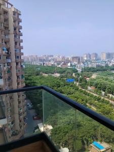 Balcony Image of 1500 Sq.ft 3.5 BHK Apartment / Flat for rent in Express Zenith, Sector 77 Noida for Rs. 45000