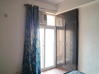 Bedroom Image of 1000 Sq.ft 2 BHK Apartment / Flat for rent in Amrapali Princely Estate, Sector 76 Noida for Rs. 36000