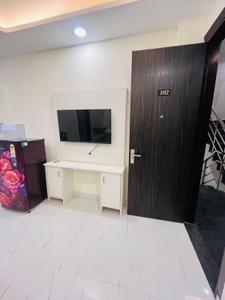 1 RK Studio