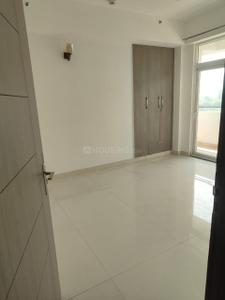 Hall Image of 2859 Sq.ft 3 BHK Apartment / Flat for rent in Parx Laureate, Sector 108 Noida for Rs. 112000