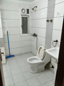 Image of 800 Sq.ft 2 BHK Apartment / Flat for sale in Paras Tierea, Sector 137, Noida for Rs. 7000000
