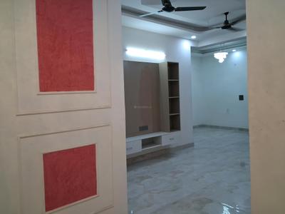 Lobby Image of 1350 Sq.ft 3 BHK Apartment / Flat for sale in Avenue 1, Sector 73 Noida for Rs. 5100000