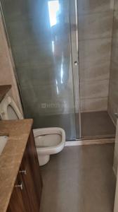 Bathroom Image of 1900 Sq.ft 3 BHK Apartment / Flat for sale in DLF Park Place, Sector 54 Gurgaon for Rs. 67500000
