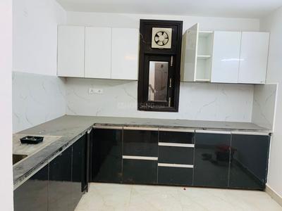 Kitchen Image of 1300 Sq.ft 3 BHK Builder Floor for sale in Said-Ul-Ajaib New Delhi for Rs. 6500000
