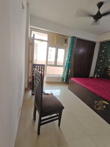 Bedroom Image of 1150 Sq.ft 2.5 BHK Apartment / Flat for rent in Supertech Cape Town, Sector 74 Noida for Rs. 41000