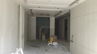 Living Room Image of 1800 Sq.ft 3 BHK Builder Floor for sale in Chittaranjan Park New Delhi for Rs. 63000000