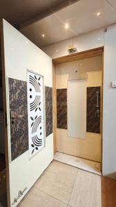 Bedroom Image of 2056 Sq.ft 3 BHK Apartment / Flat for sale in Blu Altezza, Pal Gam Surat for Rs. 13900000