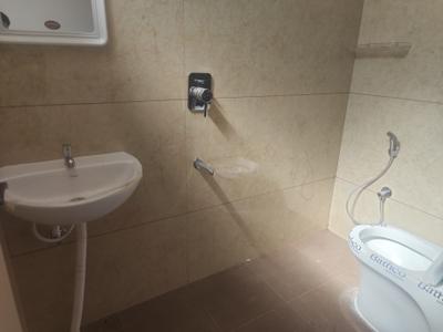 Bathroom Image of 505 Sq.ft 1 BHK Builder Floor for rent in Arakere Bengaluru for Rs. 20000