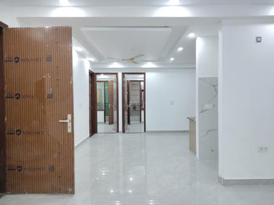 Living Room Image of 1200 Sq.ft 3 BHK Apartment / Flat for sale in Mehrauli New Delhi for Rs. 8000000