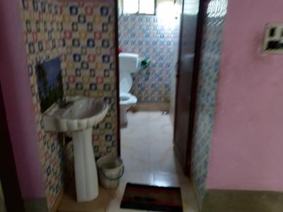 Bathroom Image of 11520 Sq.ft 3 BHK Independent House for sale in Shibrampur Mauza Kolkata for Rs. 3800000