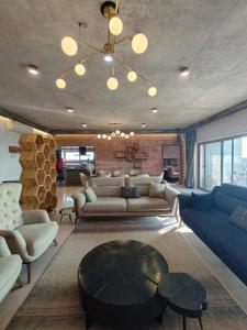4 BHK Flat