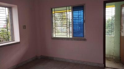 Bedroom Image of 860 Sq.ft 2 BHK Apartment / Flat for sale in Hemlata Apartment, Ward No 113 Kolkata for Rs. 3000000