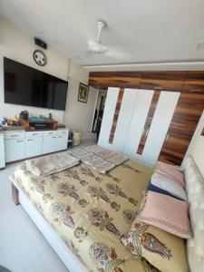 Bedroom Image of 1250 Sq.ft 3 BHK Apartment / Flat for sale in Lower Parel Mumbai for Rs. 75000000