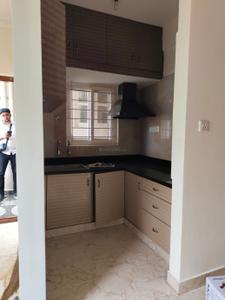 Kitchen Image of 550 Sq.ft 1 BHK Apartment / Flat for rent in Halasuru Bengaluru for Rs. 25000