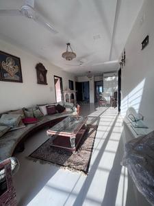 Image of 1201 Sq.ft 3 BHK Apartment / Flat for rent in Juhu, Mumbai for Rs. 200000