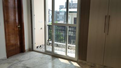 Bedroom Image of 1350 Sq.ft 3 BHK Apartment / Flat for sale in Vasant Kunj New Delhi for Rs. 13800000