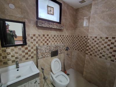 Image of 1200 Sq.ft 3 BHK Builder Floor for rent in Swaraj Homes RWA E3 E4 and E5, Malviya Nagar, New Delhi for Rs. 75000