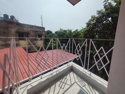 Balcony Image of 930 Sq.ft 2 BHK Apartment / Flat for sale in Haltu Kolkata for Rs. 4700000