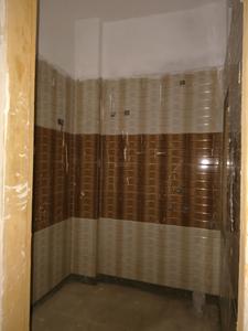 Common Bathroom Image of 750 Sq.ft 2 BHK Builder Floor for sale in DLF Ankur Vihar Ghaziabad for Rs. 2575098