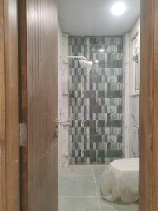 Common Bathroom Image of 1500 Sq.ft 3 BHK Builder Floor for sale in Green Field Colony Faridabad for Rs. 13500000