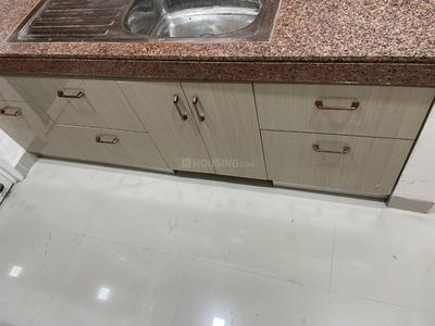 Kitchen Image of 750 Sq.ft 2 BHK Apartment / Flat for rent in Eldeco Accolade, Sector 2 Sohna for Rs. 28000