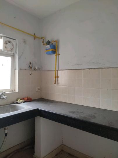 Paras Seasons Main Image 1