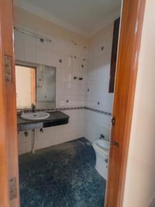 Image of 1800 Sq.ft 3 BHK Builder Floor for rent in Sector 41, Noida for Rs. 35000