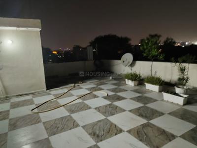 Balcony Image of 1100 Sq.ft 2 BHK Builder Floor for rent in Arjun Nagar New Delhi for Rs. 55000